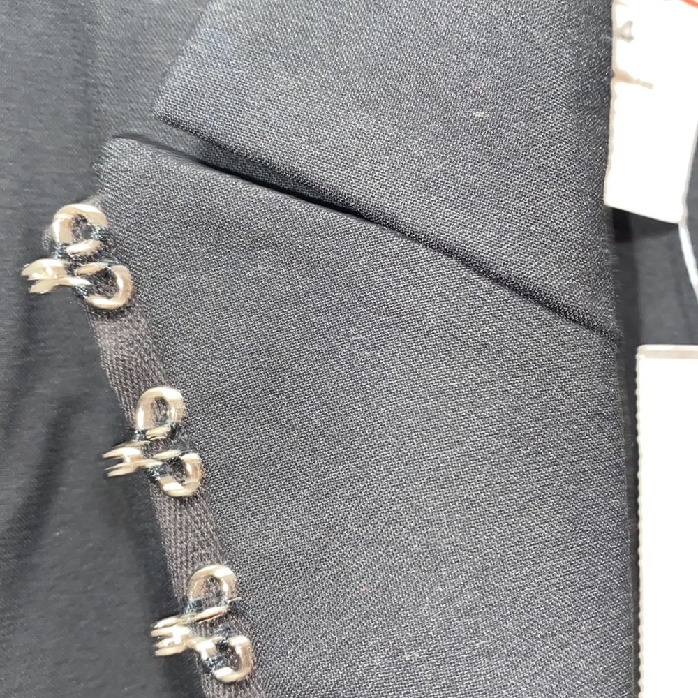 NWT CACHE BLK TUXEDO LINE HOOK&EYE JACKET SZ 4 - Picture 6 of 10